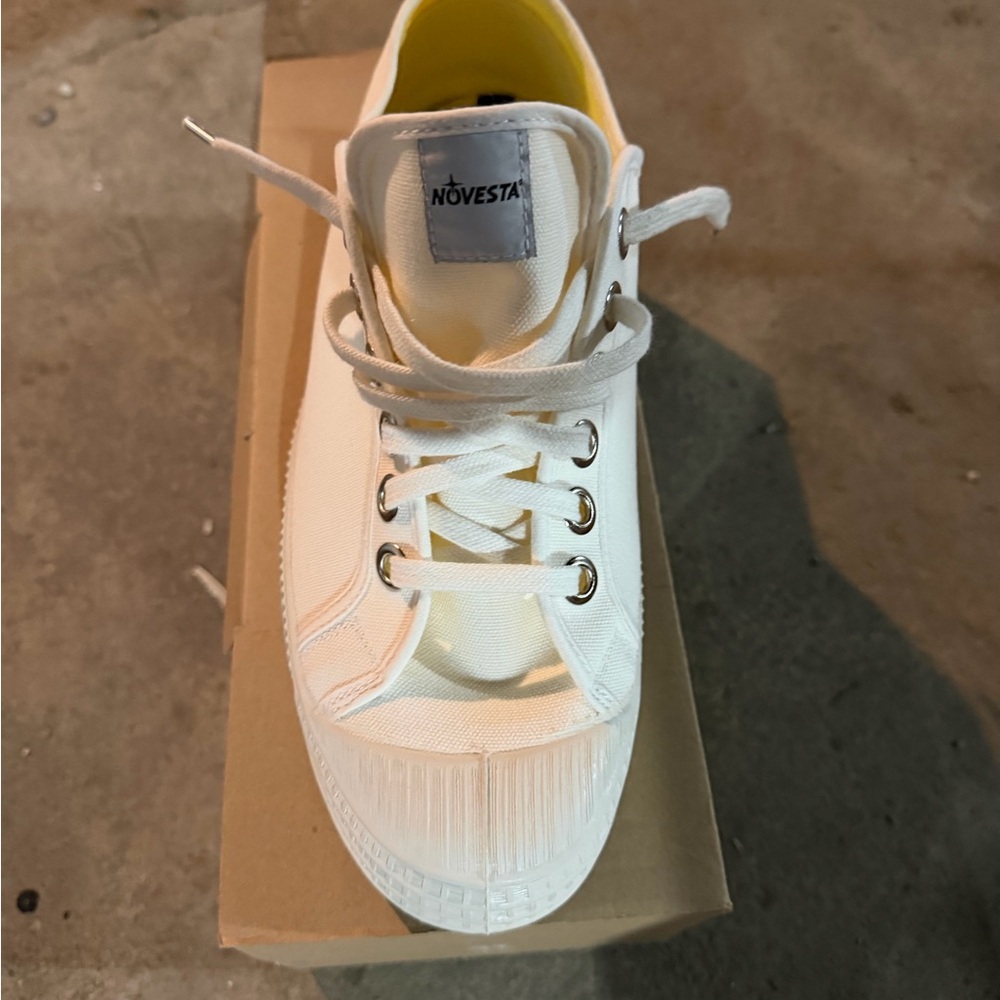 Novesta White Canvas Sneakers